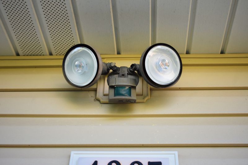 Flood Lights Installation Cost — Cost of Flood Lights Installation